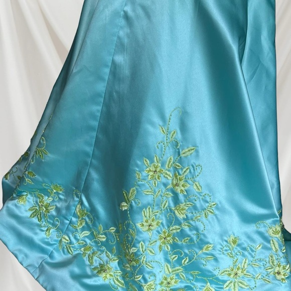 JOVANI | Blue Prom Dress - Picture 6 of 8